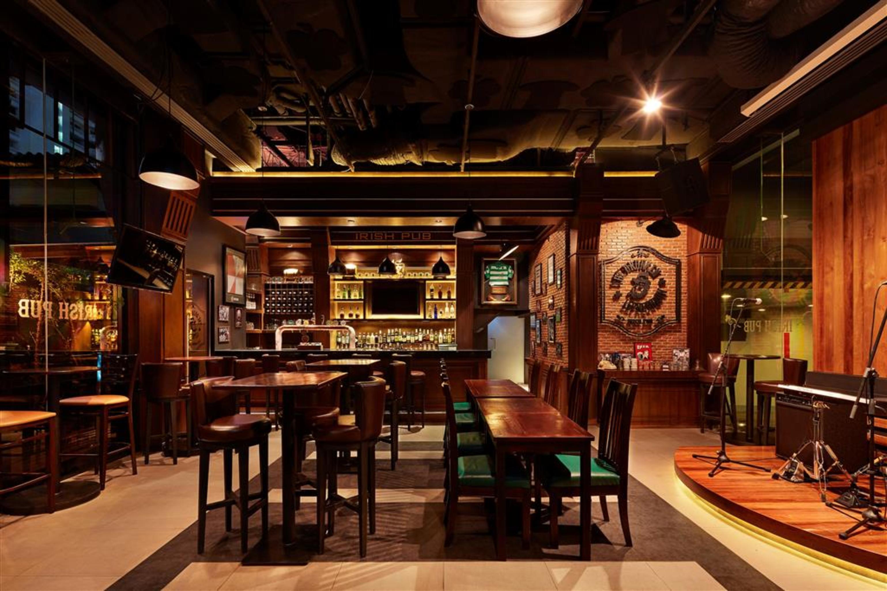 Four Points By Sheraton Bangkok, Sukhumvit 15 מראה חיצוני תמונה