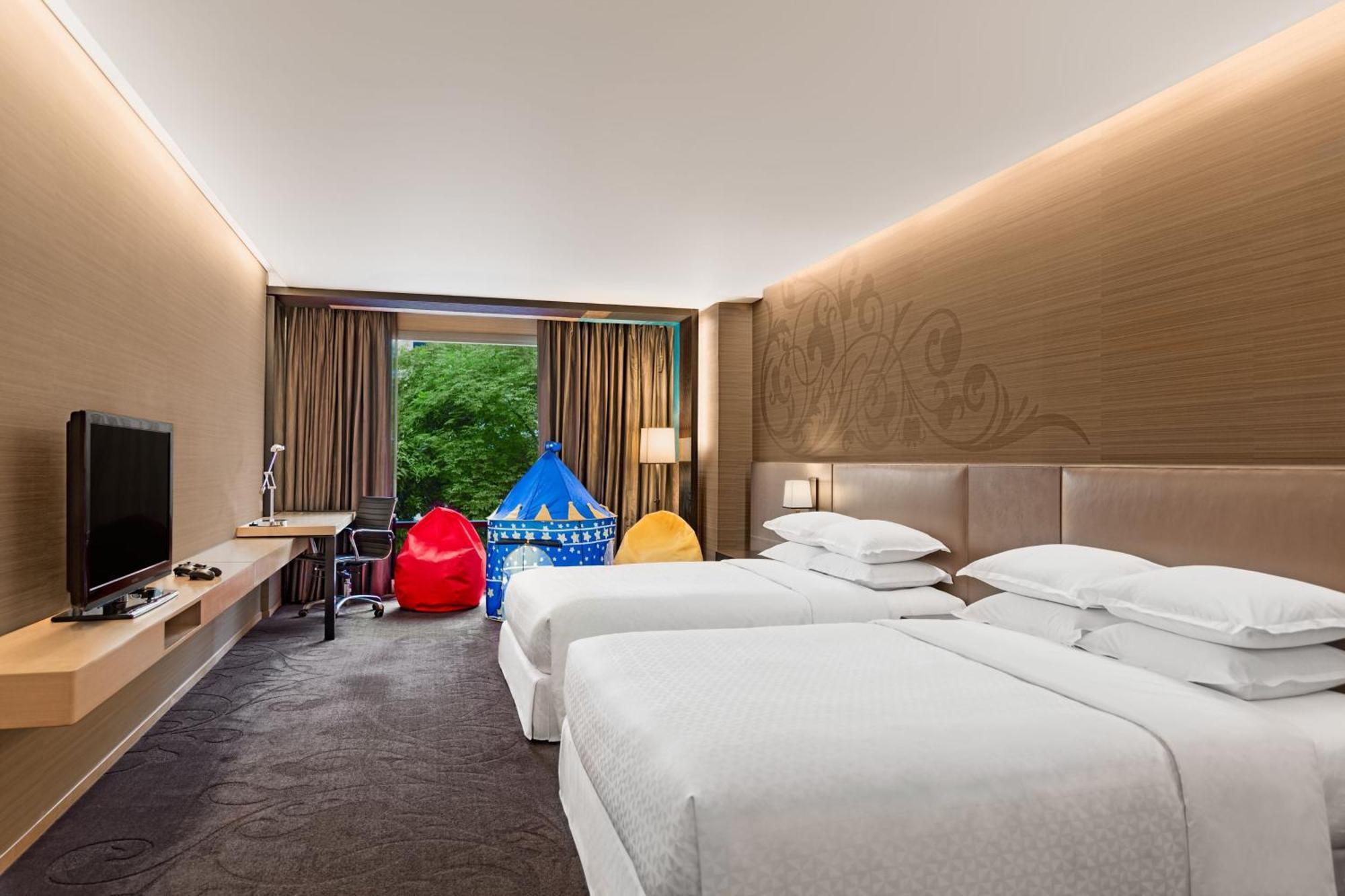Four Points By Sheraton Bangkok, Sukhumvit 15 מראה חיצוני תמונה