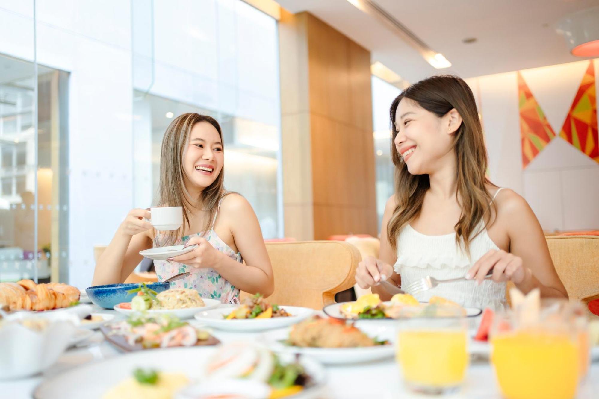 Four Points By Sheraton Bangkok, Sukhumvit 15 מראה חיצוני תמונה